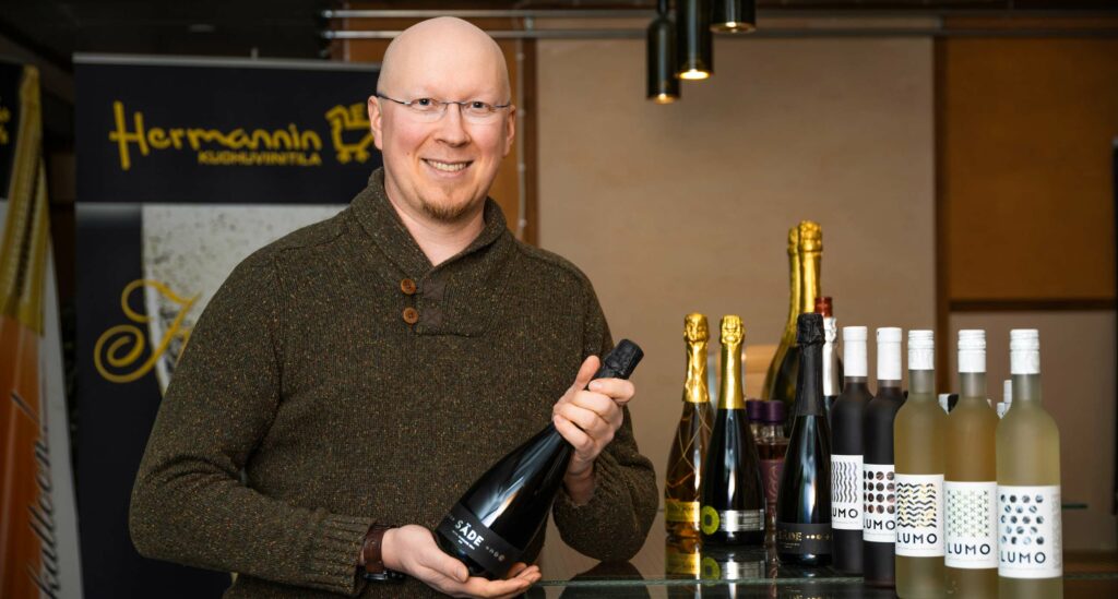 Samuli Taponen, Hermannin viinitila