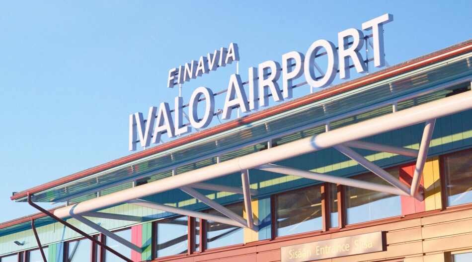 Ivalon lentoasema
