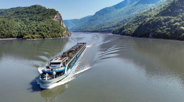 Viva Cruises
