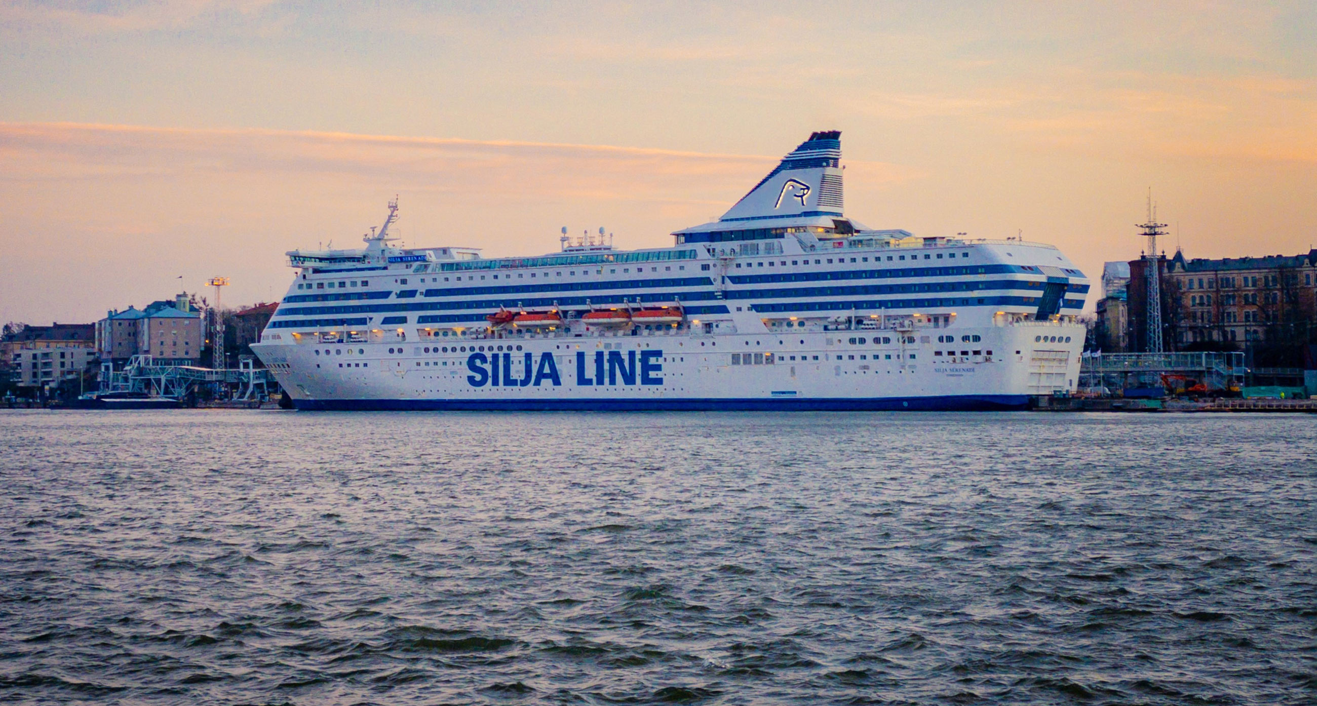 Silja Serenade täyttää 35 vuotta - Ikkunapaikka