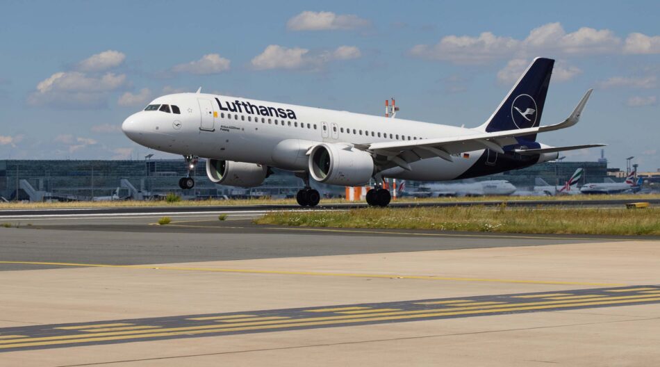 Lufthansa A320neo