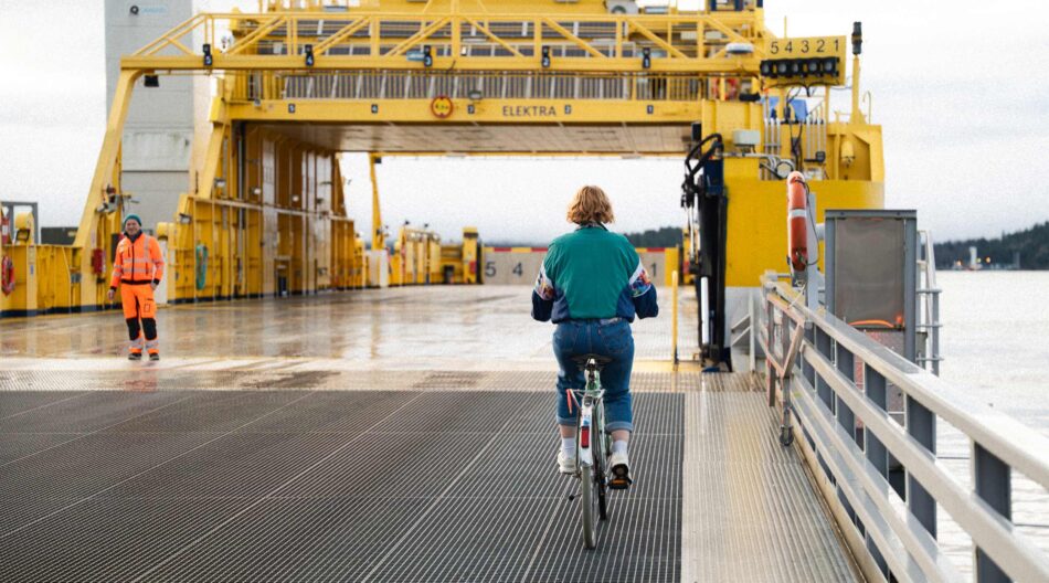 Saariston rengastien lautta
