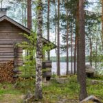 Saunamökki rannalla