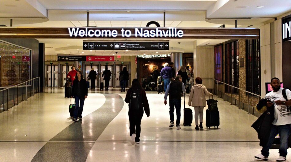 Nashvillen lentoasema BNA